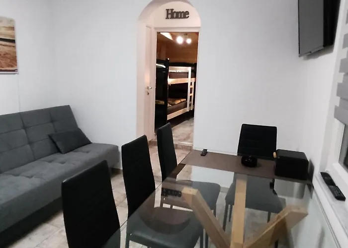 Villa Marilona Appartement 5-6 Personen Im Eg Direkt Am Meer 아파트 비르