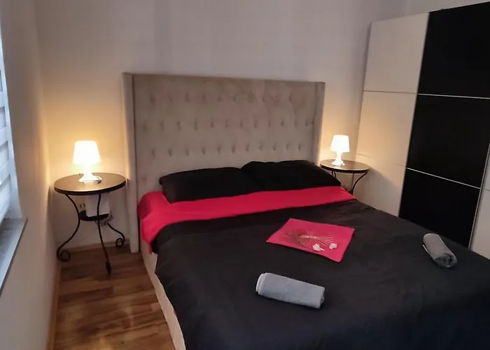 Villa Marilona Appartement 5-6 Personen Im Eg Direkt Am Meer * 비르