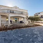 Apartment Marilona 2 Im Eg Direkt Am *
