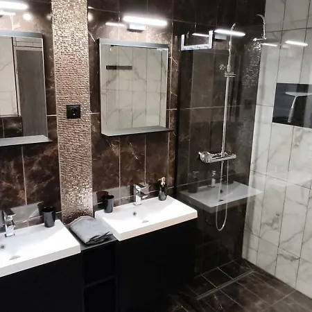 Marilona 5-6 Personen Im Eg Direkt Am Apartmán *