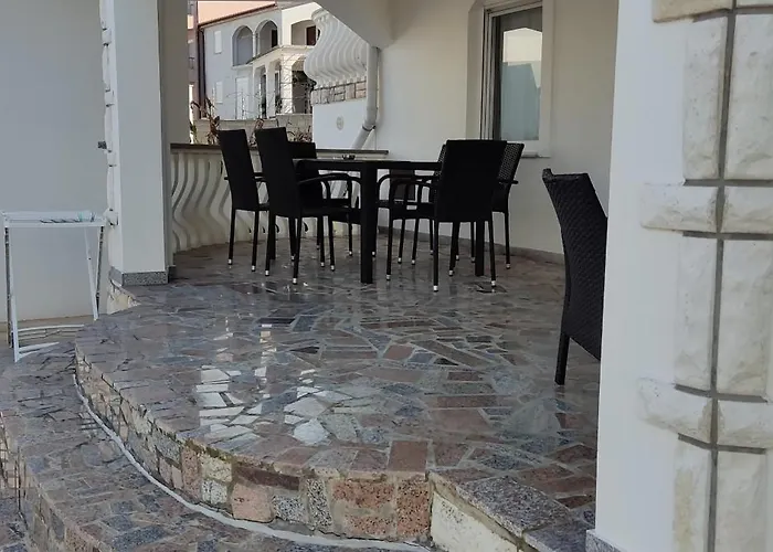 Villa Marilona Appartement 5-6 Personen Im Eg Direkt Am Meer Апартаменты