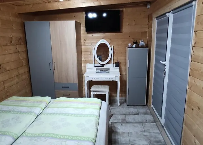 Villa Marilona Appartement 5-6 Personen Im Eg Direkt Am Meer Вир